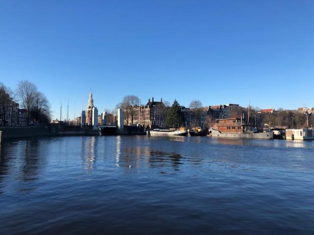 Botel Elodie Amsterdam Exterior photo